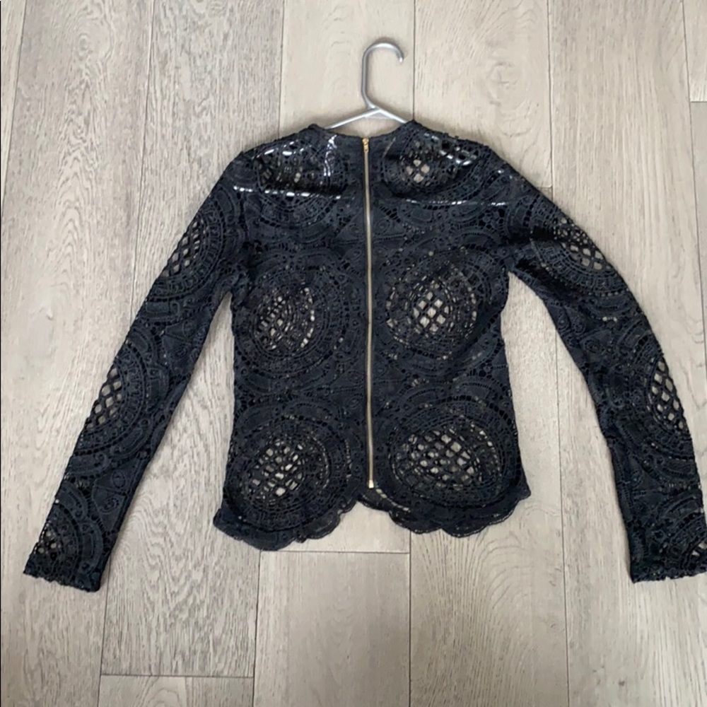 BLACK LACE TOP - Picture 2 of 3